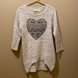 Cato Women’s Sweater Top, Light Weight, 3/4 Sleeves, High-Low Size Medium